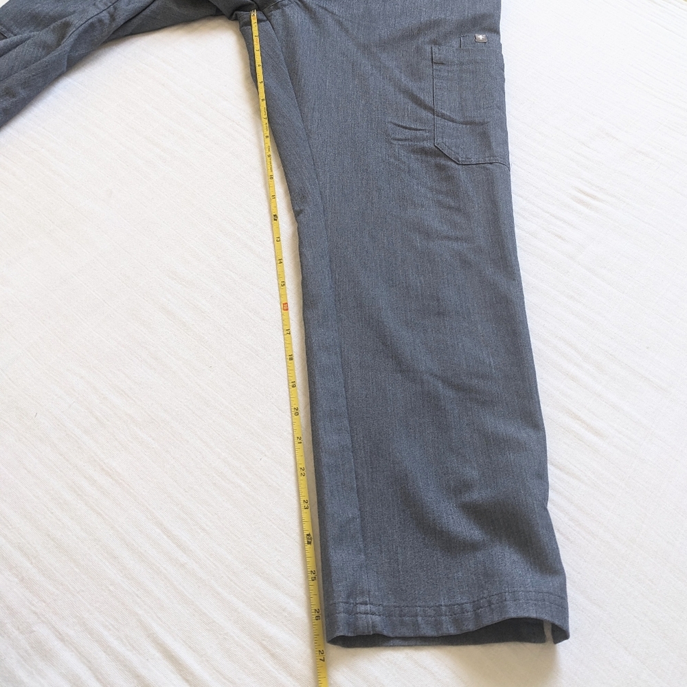 FIGS Scrub Set Heather Denim Catarina Top Yola Skinny Pants M Petite Stretch - Picture 14 of 15
